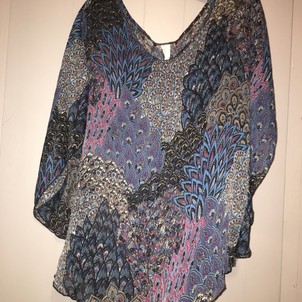 Multicolor off the shoulder oversized top